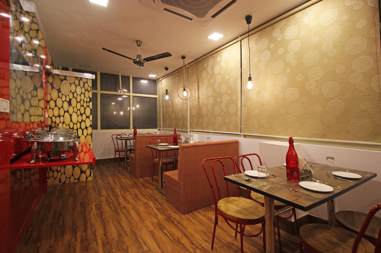 Hotel Nanak Residency New Delhi Eksteriør billede